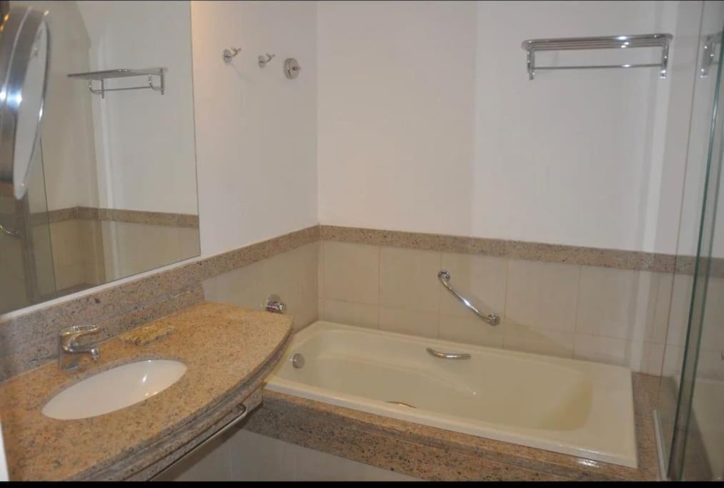 Lindo Flat No Costabella Angra dos Reis